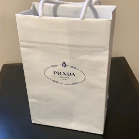 Prada make up bag - - Picture 5 of 5